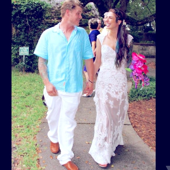 David Tutera Wedding Dress. Size 2. White and Cream. - Picture 1 of 9